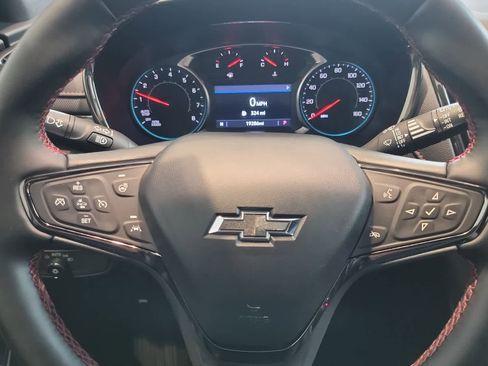 Used 2023 Chevrolet Equinox RS AWD/4WD image 12