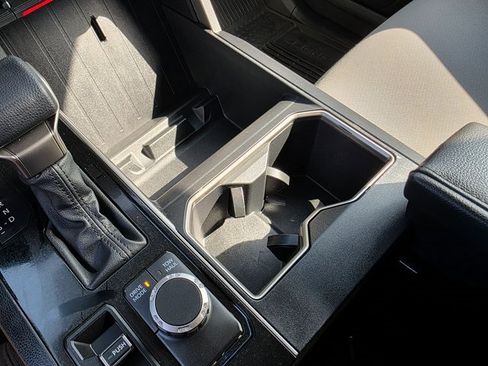 Used 2024 Toyota Tundra SR5 image 32