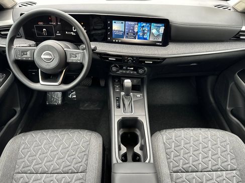 New 2026 Nissan Kicks SV image 13