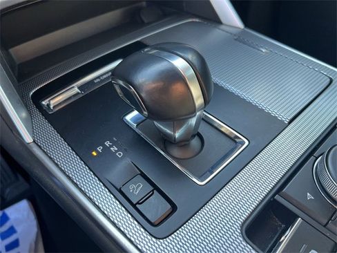 Used 2024 MAZDA CX-90 3.3 Turbo w/ Preferred Plus image 19