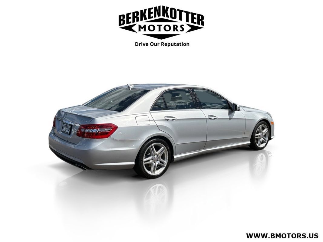 Used 2013 Mercedes-Benz E 350 4MATIC Sedan image 3