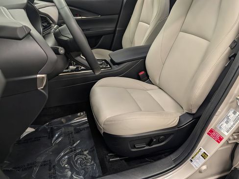 Certified 2024 MAZDA CX-30 AWD 2.5 S w/ Preferred Package image 11