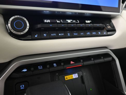 Certified 2024 Toyota Sequoia Capstone image 14