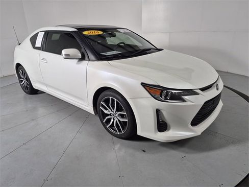 Used 2016 Scion tC Base image 6
