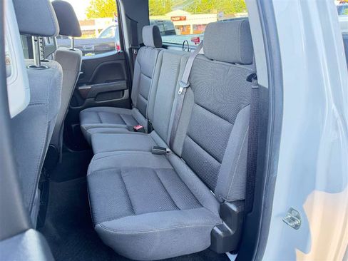 Used 2017 GMC Sierra 1500 SLE w/ SLE Value Package AWD/4WD image 21