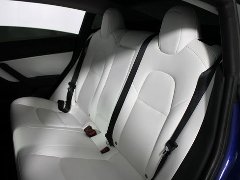 Used 2020 Tesla Model 3 Long Range AWD/4WD image 20