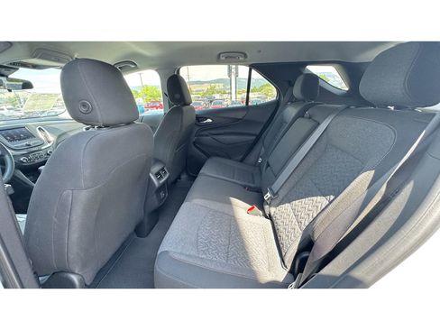 Used 2024 Chevrolet Equinox LT image 16