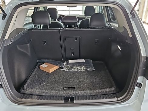 New 2026 Volkswagen Taos SE image 19