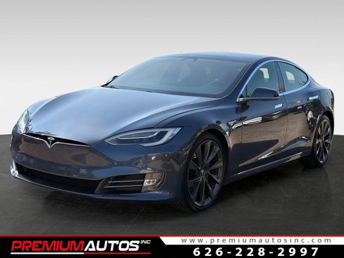 Used 2018 Tesla Model S 100D AWD/4WD image 1