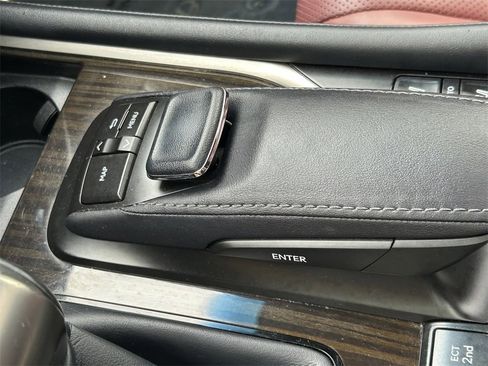 Used 2017 Lexus LX 570 4WD image 42