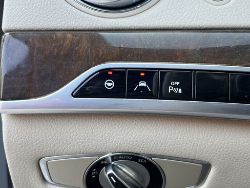 Used 2014 Mercedes-Benz S 550 Sedan image 42