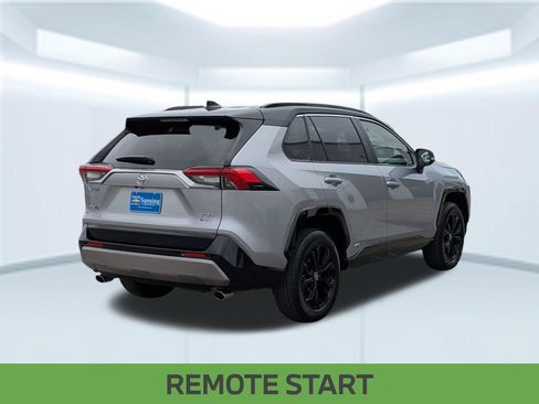 Used 2025 Toyota RAV4 XSE AWD/4WD image 6