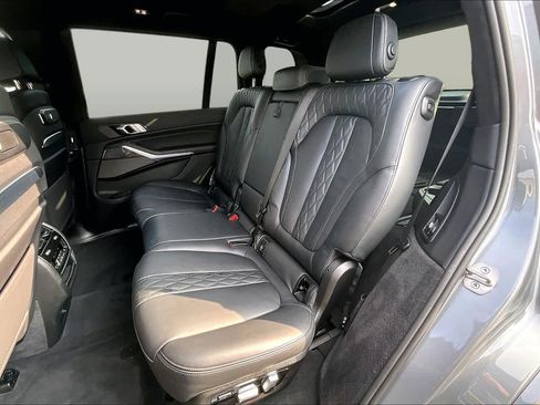 Used 2026 BMW X7 M60i AWD/4WD image 21