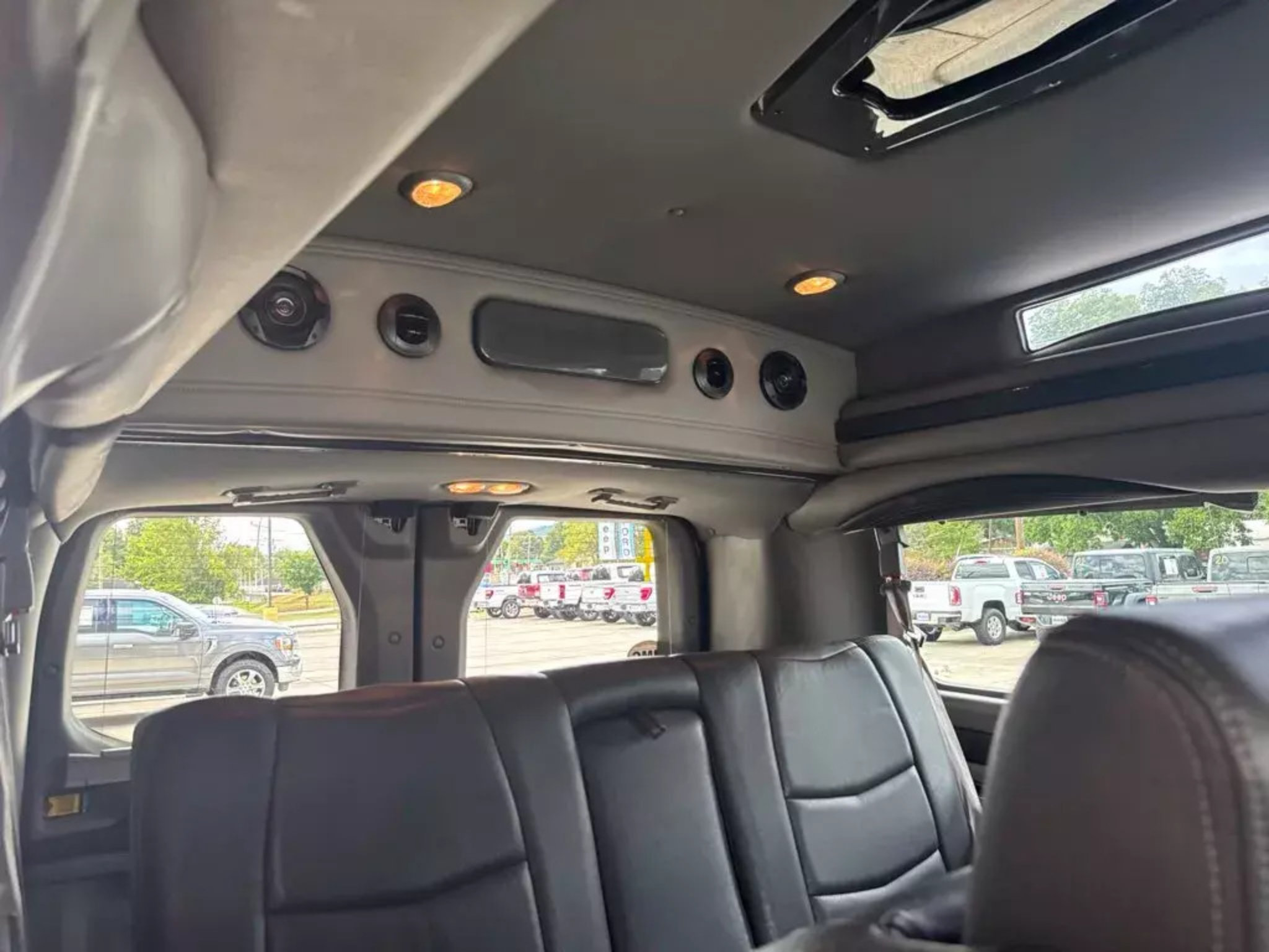 Used 2020 Ford Transit 150 Low Roof AWD image 12