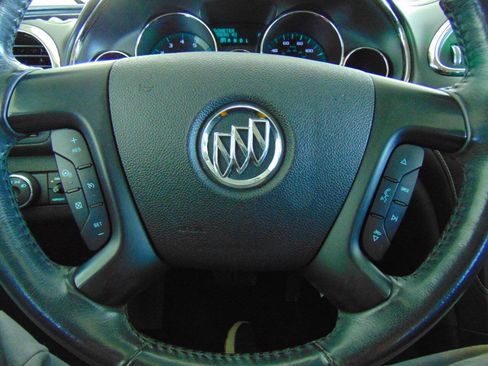 Used 2017 Buick Enclave Premium w/ Experience Buick Package image 13