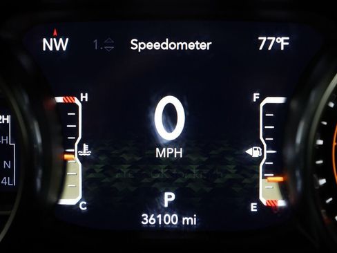 Used 2023 Jeep Gladiator Rubicon w/ LED Lighting Group AWD/4WD image 14