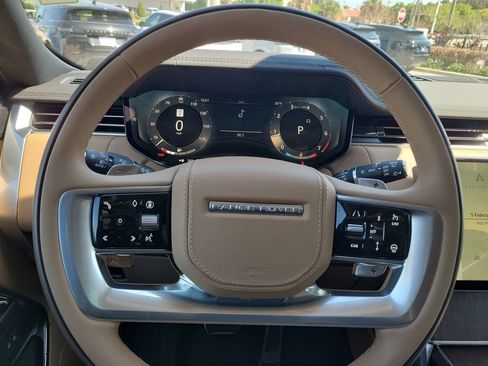 New 2026 Land Rover Range Rover Long Wheelbase SE AWD/4WD image 29