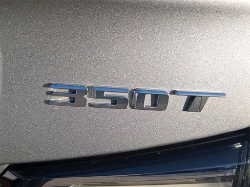 Used 2023 Cadillac XT4 Sport image 10