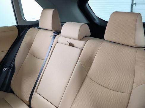 Used 2021 Toyota RAV4 LE image 24