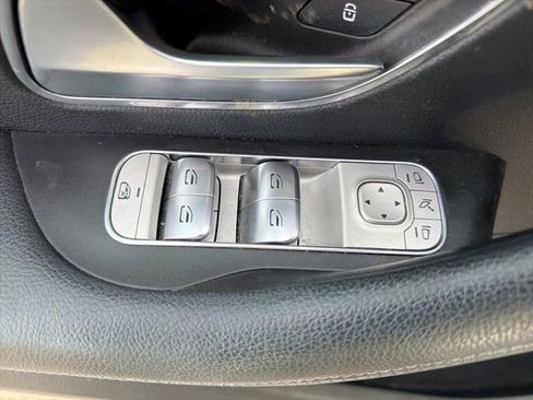 Used 2021 Mercedes-Benz GLE 350 4MATIC image 27