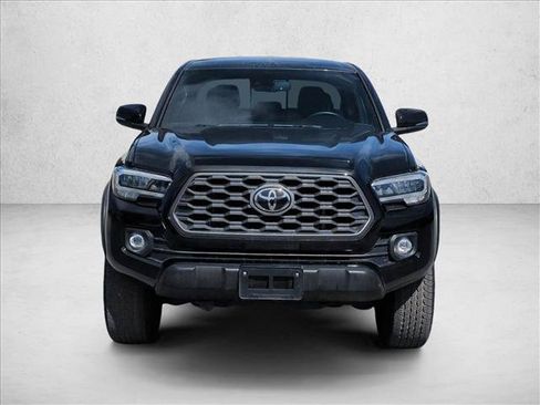 Used 2023 Toyota Tacoma TRD Off-Road AWD/4WD image 3