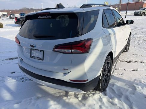 Used 2024 Chevrolet Equinox RS w/ LPO, Floor Liner Package image 5