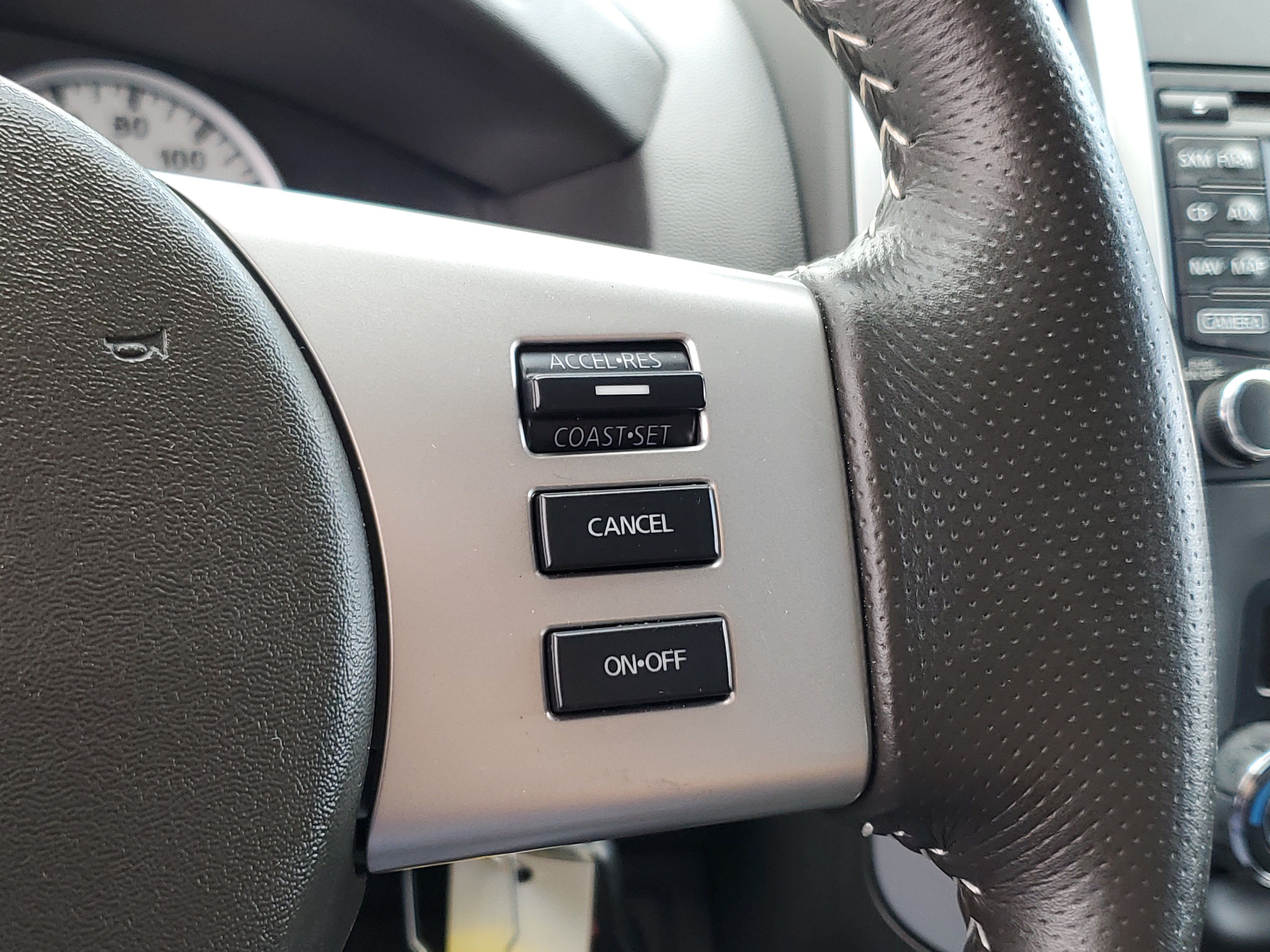 Used 2018 Nissan Frontier 4x4 Crew Cab image 25