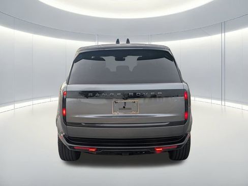 Used 2024 Land Rover Range Rover SE image 6
