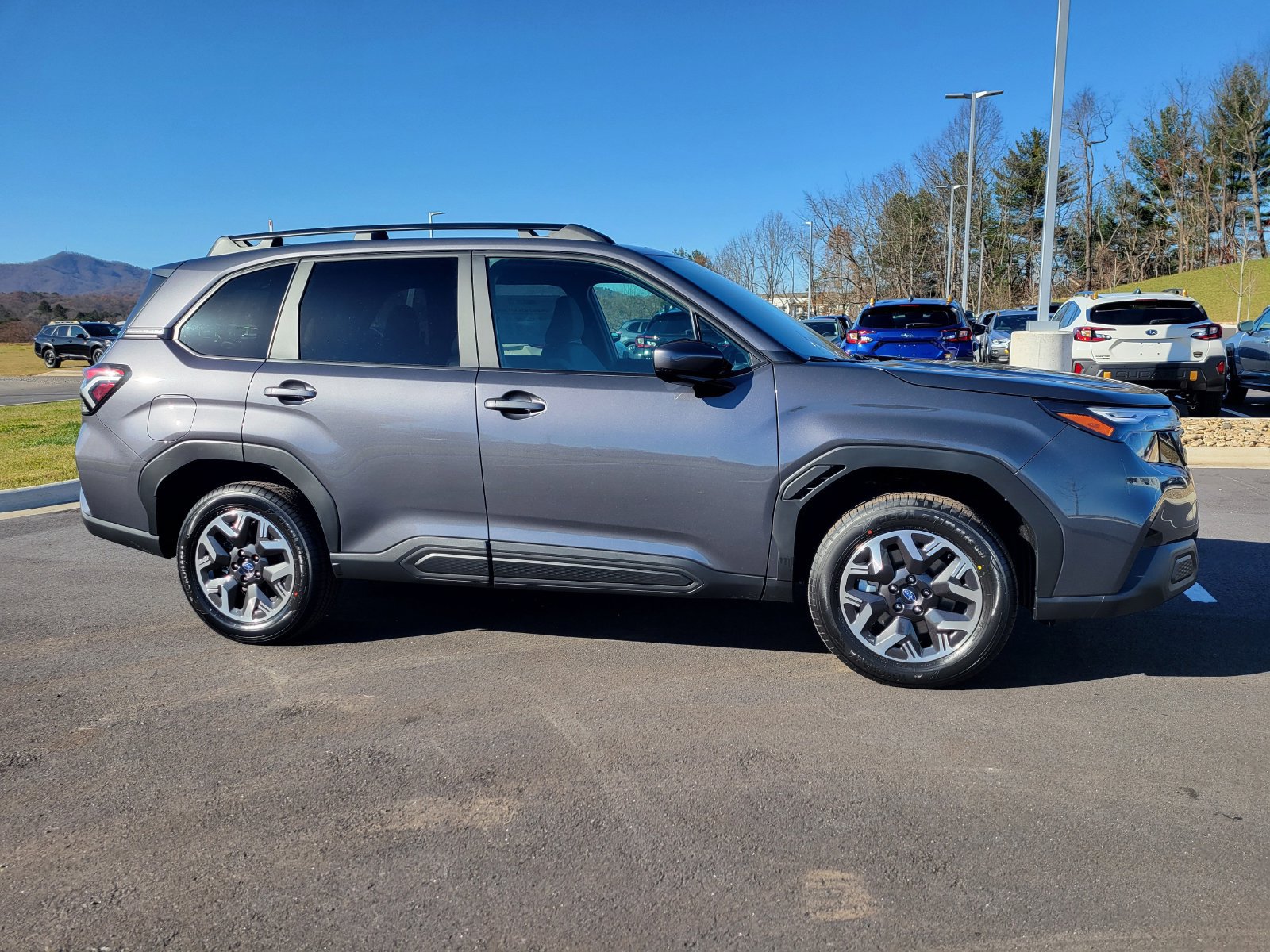 New 2026 Subaru Forester Premium AWD/4WD image 7
