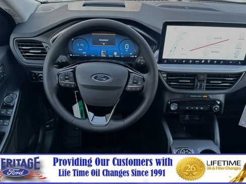 New 2024 Ford Escape SE w/ PHEV Premium Package FWD image 11