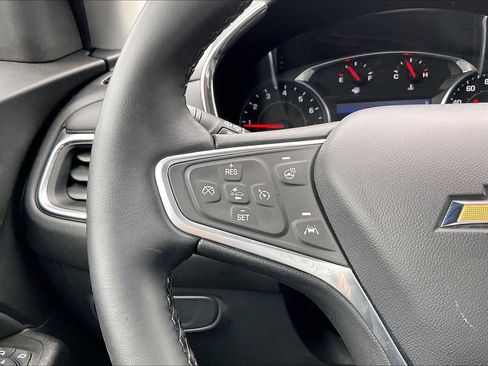 Used 2023 Chevrolet Equinox LT AWD/4WD image 18