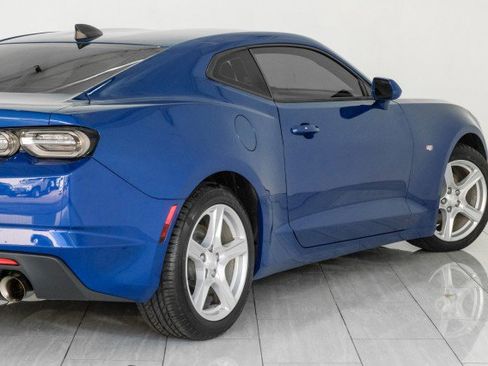 Used 2021 Chevrolet Camaro LT w/ Technology Package RWD image 55
