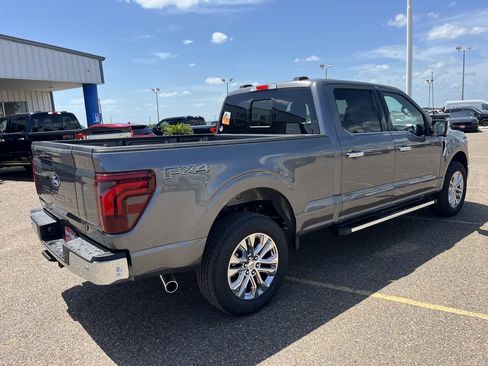 New 2025 Ford F150 Lariat w/ Equipment Group 502A High image 5