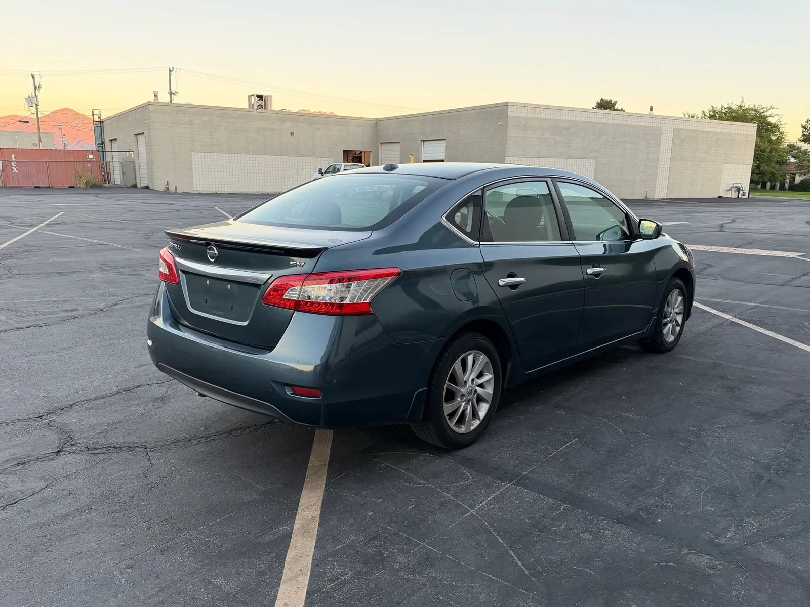 Used 2015 Nissan Sentra SV w/ Style Package FWD image 4