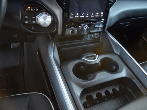 Used 2023 RAM 1500 Laramie image 13