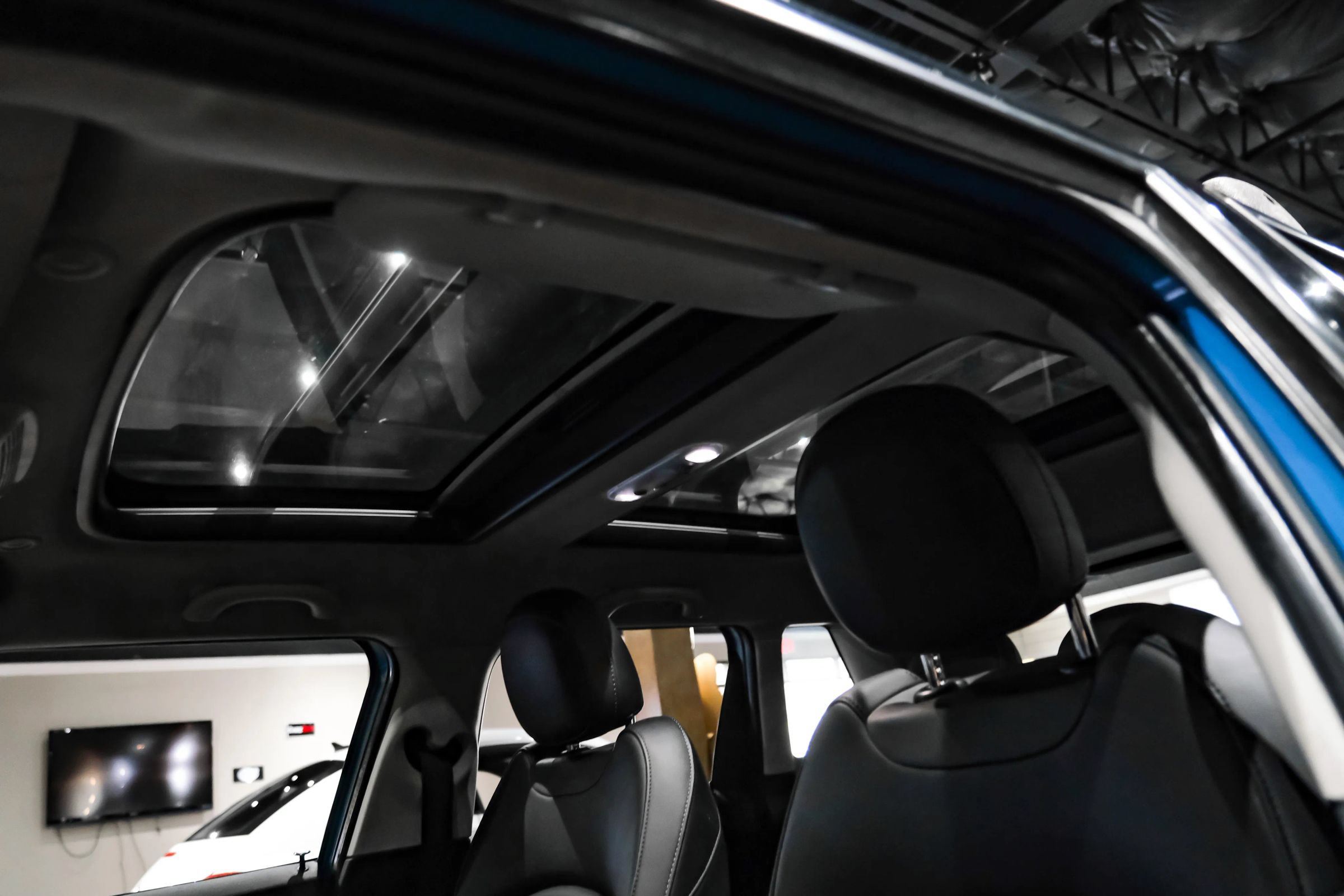 Used 2017 MINI Cooper S FWD image 5