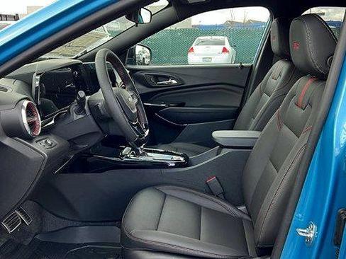 New 2025 Chevrolet Trax RS w/ Driver Confidence Package image 29