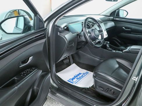 Used 2023 Hyundai Tucson SEL w/ Convenience Package FWD image 3