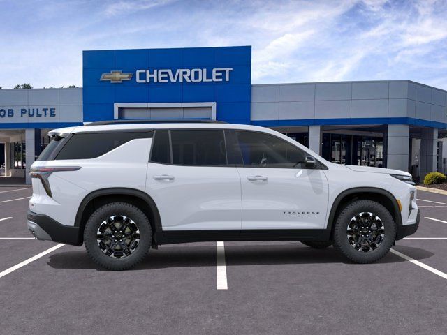 New 2027 Chevrolet Traverse Z71 w/ Enhanced Driving Package AWD/4WD image 5