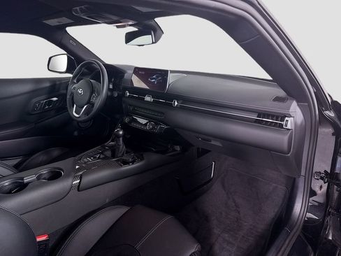 Used 2025 Toyota Supra Premium image 17