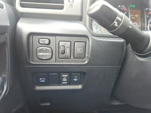Used 2023 Toyota 4Runner Limited AWD/4WD image 16