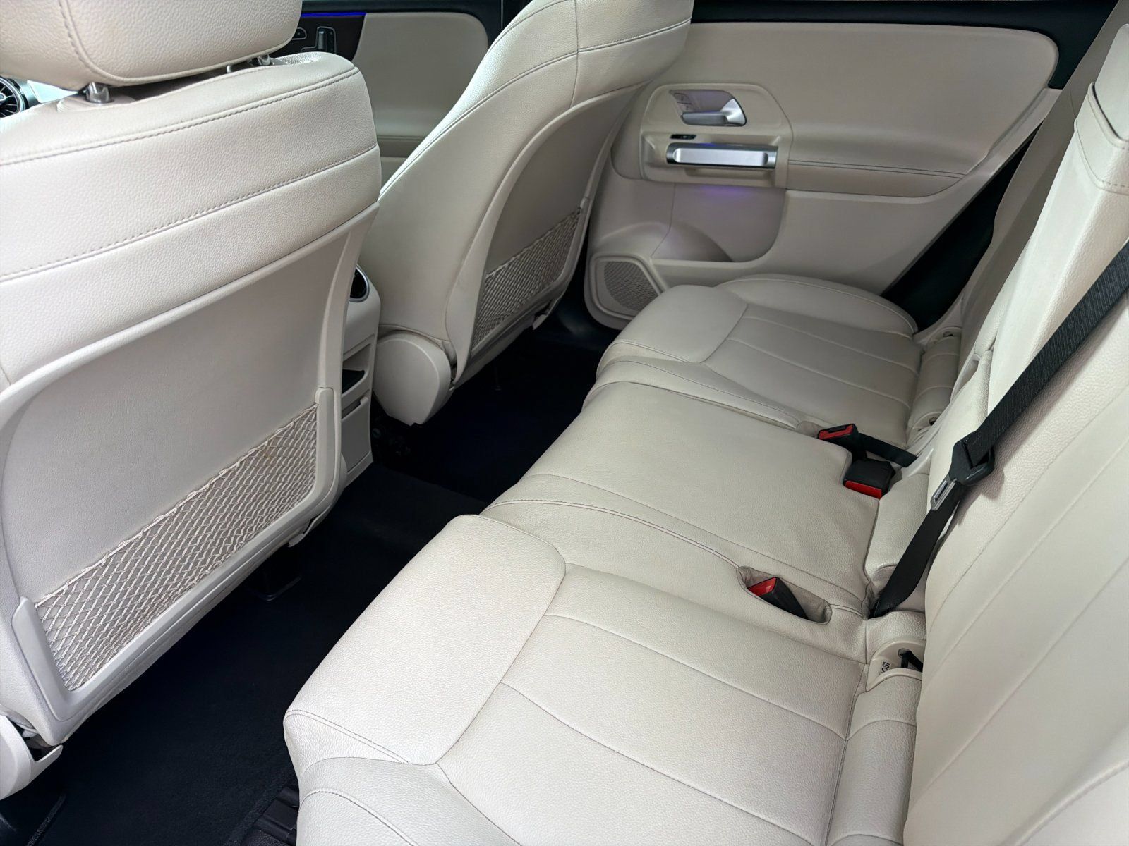 Used 2020 Mercedes-Benz GLB 250 image 11