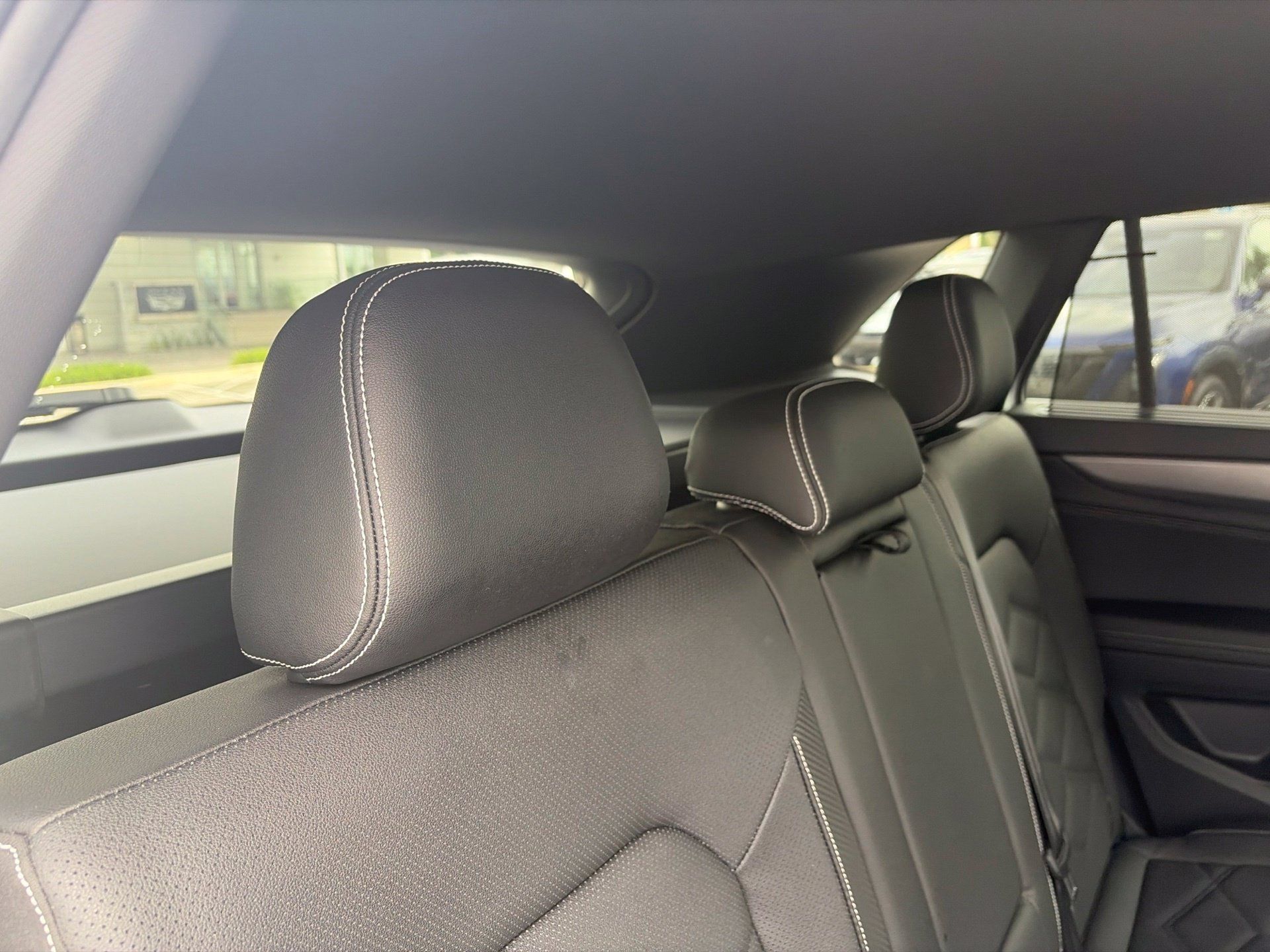 Used 2026 Volkswagen Atlas Cross Sport SE FWD image 11