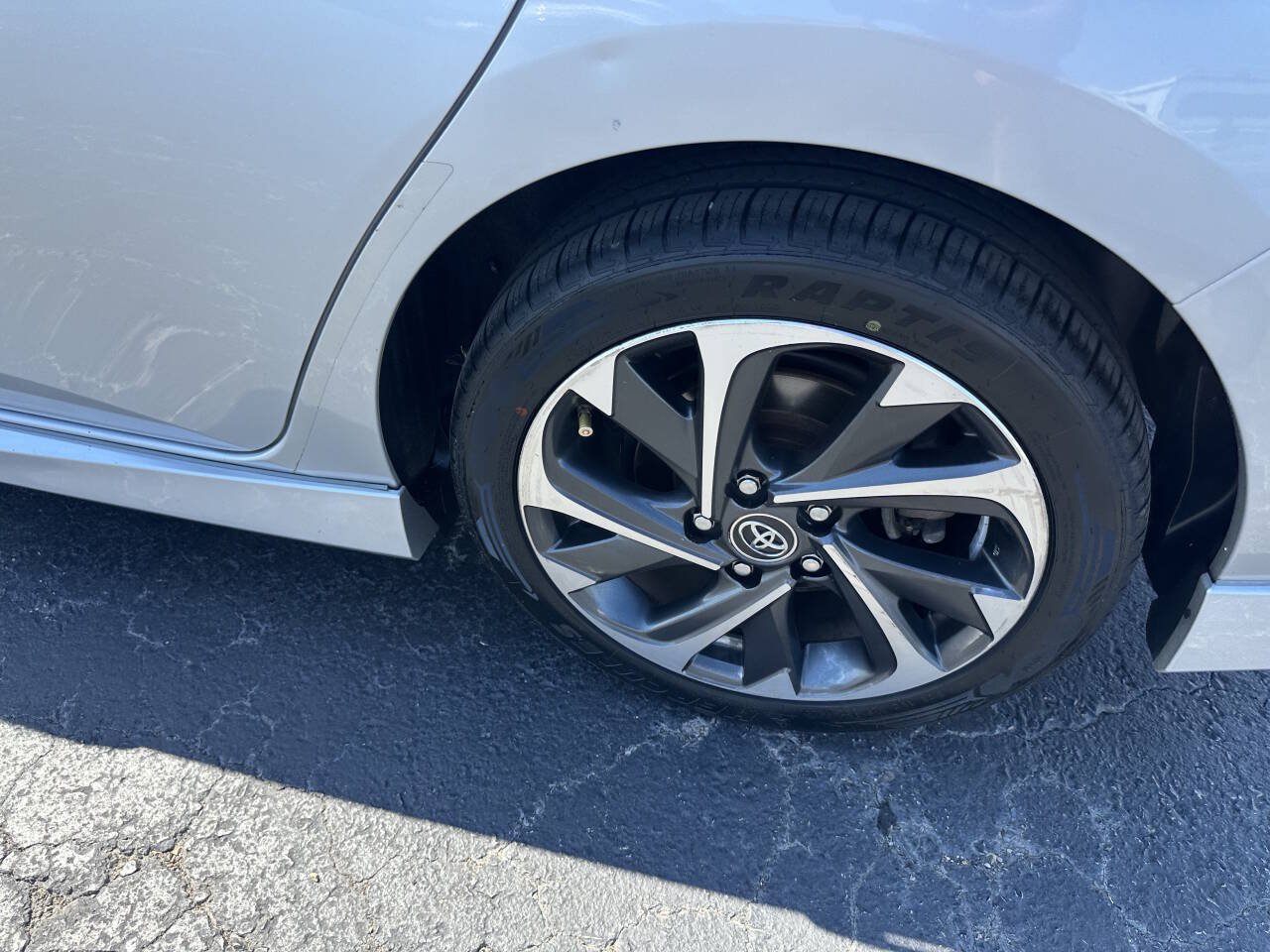 Used 2017 Toyota Corolla iM w/ Carpet Mat Package FWD image 10