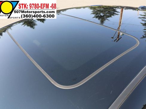 Used 2020 Nissan Sentra SR w/ Premium Package FWD image 13