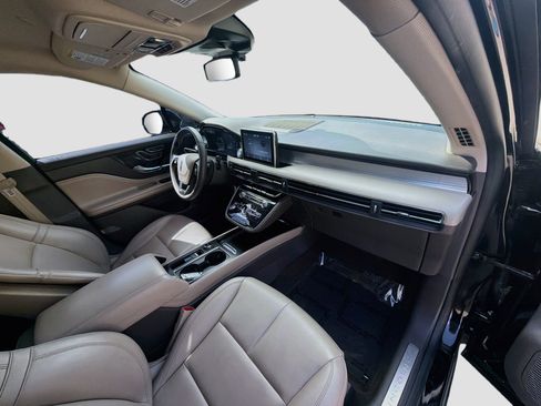 Used 2022 Lincoln Corsair FWD image 30