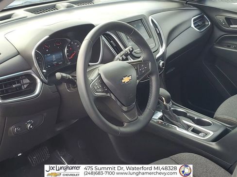Used 2024 Chevrolet Equinox LT w/ LPO, Floor Liner Package image 11