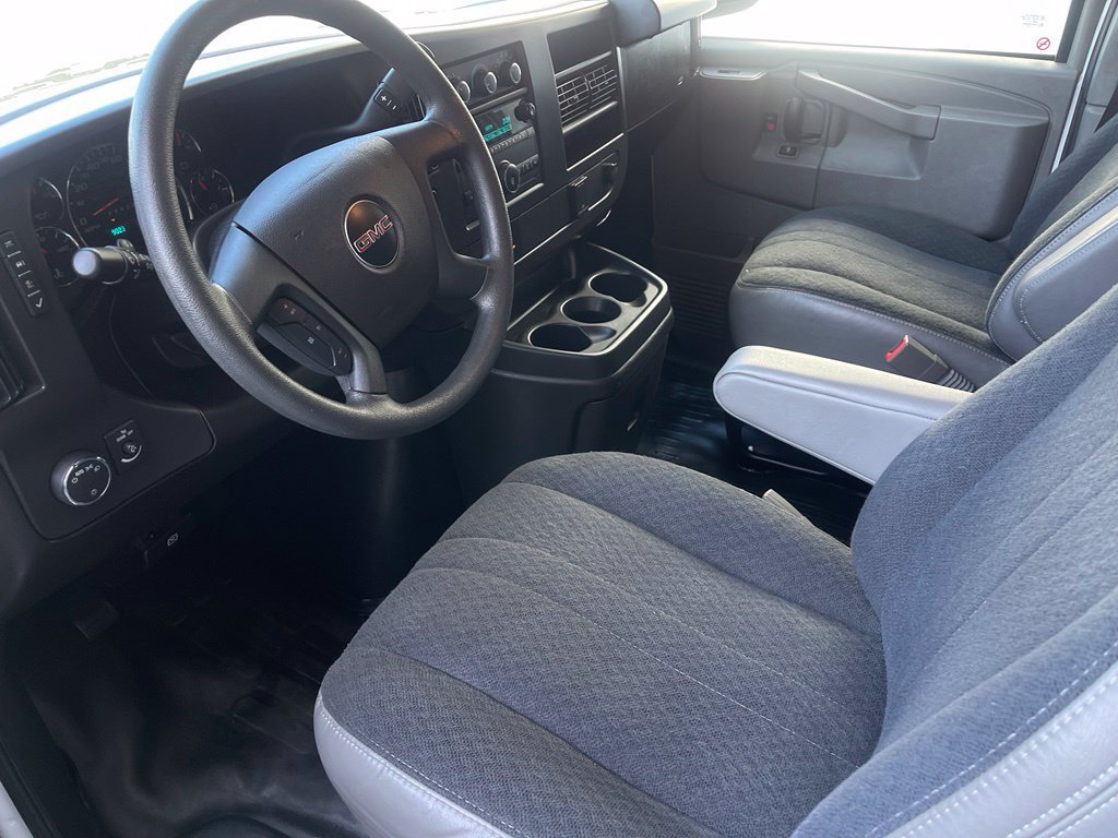 Used 2025 GMC Savana 2500 w/ Driver Convenience Package RWD image 8
