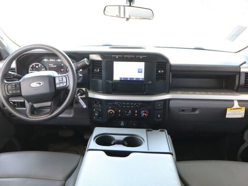 Used 2023 Ford F350 XL AWD/4WD image 28