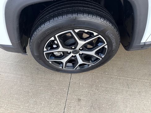 Used 2026 Jeep Compass Limited image 8